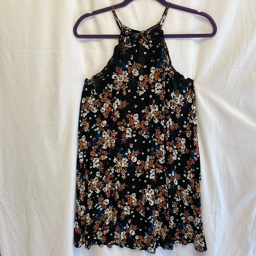 Kendal & Kylie Sleeveless Halter Floral Dress Teen S Feminine Flowy Botanical